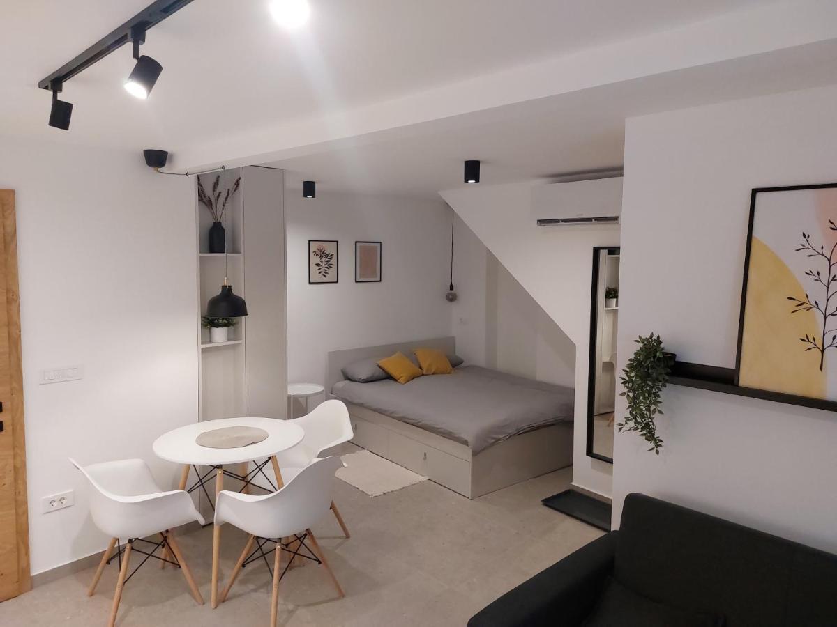 Casa Gray Apartment Koper Bagian luar foto